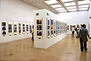 第64回二科会写真部展（第101回二科展）会場風景
